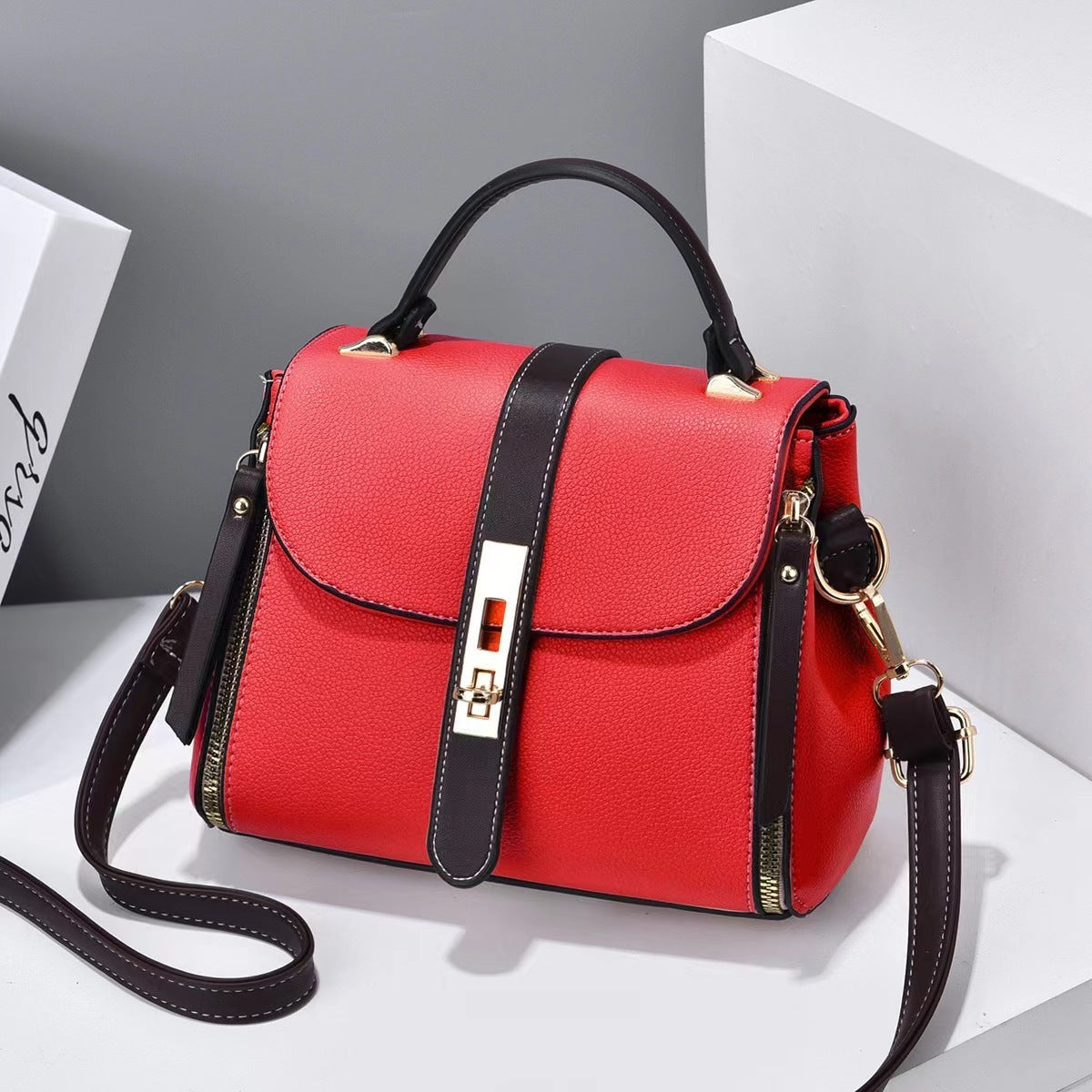 Moderne Crossbody Bag