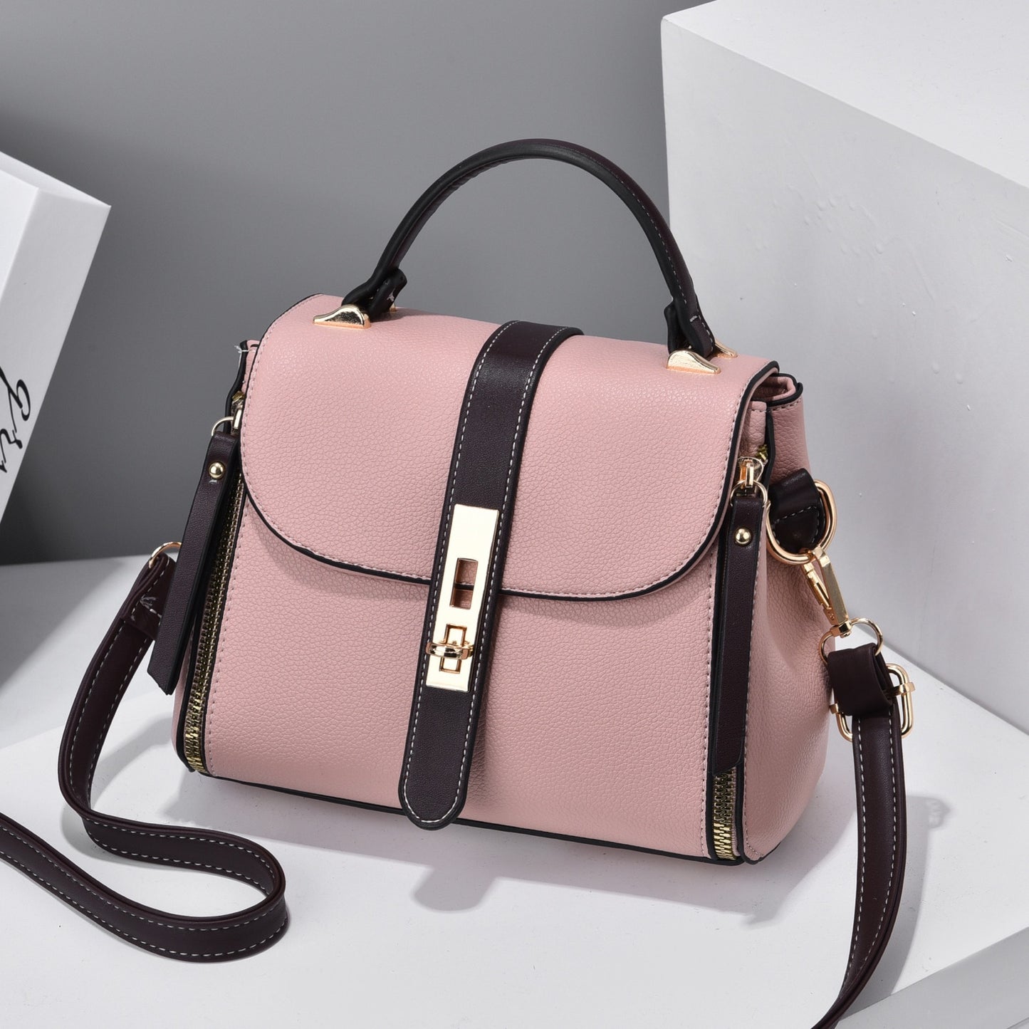 Moderne Crossbody Bag