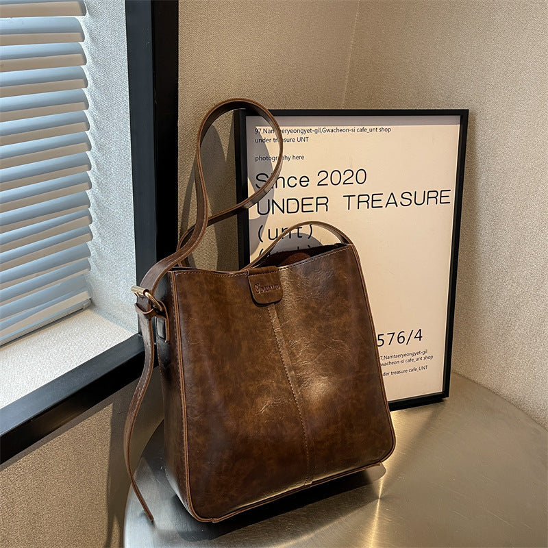Stylische Crossbody Tasche im Bucket-Design