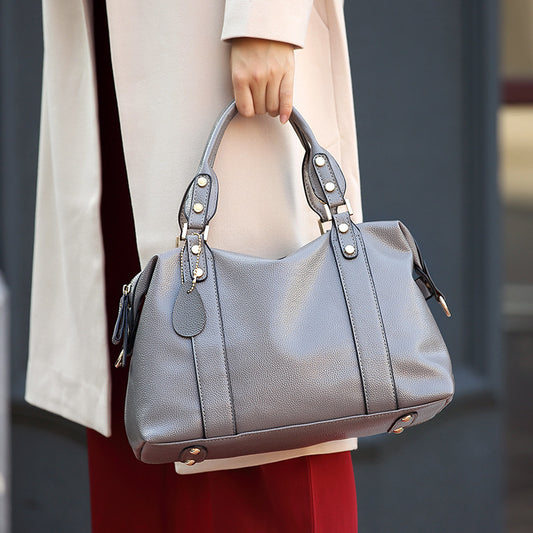 Retro Allure – Handtasche