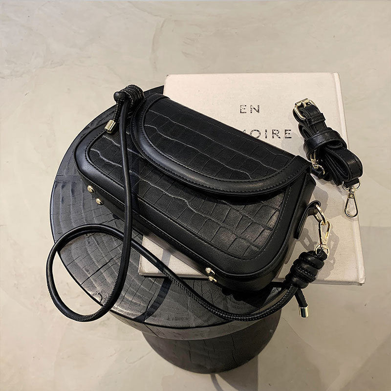 Schultertasche im Steinmuster – Urbaner Messenger